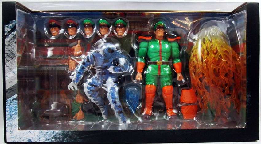 Street Fighter II The Final Challengers M. Bison Deluxe SDCC Exclusive 1:12 Scale 6 Inch Action Figure