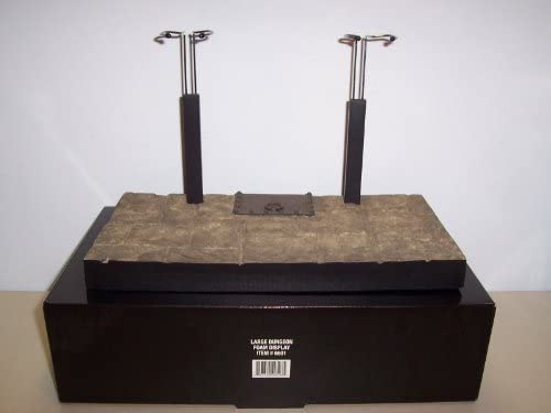 Stone / Dungeon Resin Base LARGE / 2 FIGURE DISPLAY Sixth Scale Figure Environment by Sideshow Collectibles - fimurineforall.com
