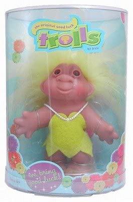 Play Along Good Luck Lifestyle Theme Trolls 5" - Assorted - fimurineforall.com