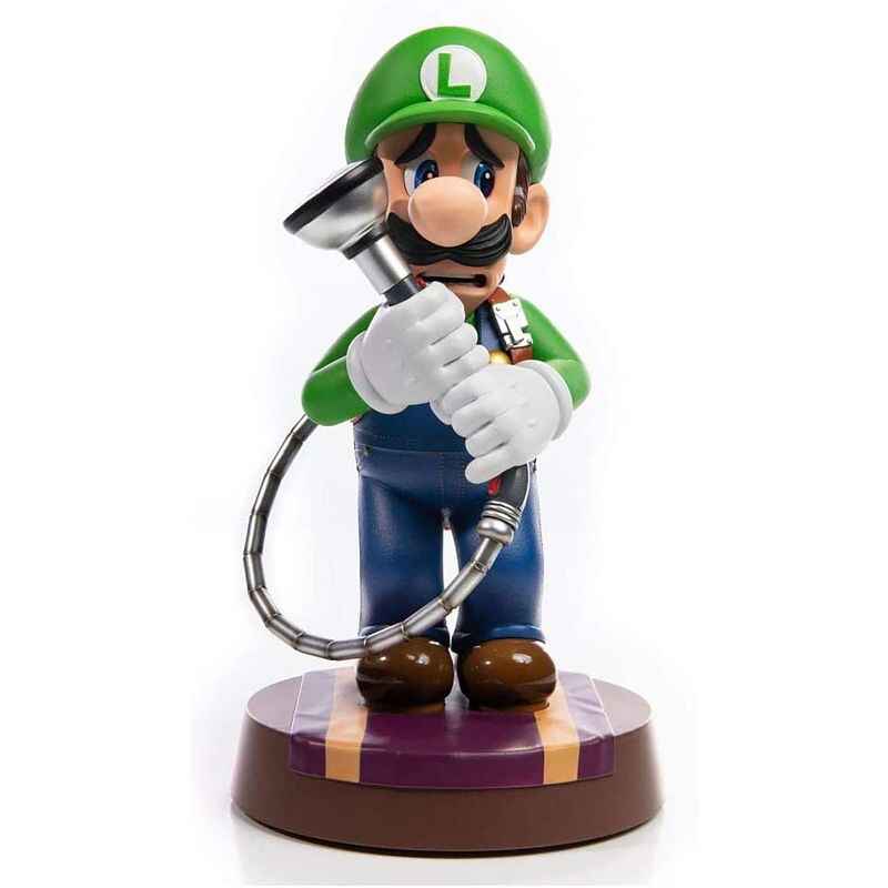 Luigi Mansion 3 Luigi 9 Inch Standand Edition PVC Statue