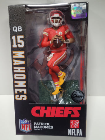 NFL Football Wave 1 Patrick Mahomes Kansas City Chiefs 6 Inch Action Figure Chase Variant - fimurineforall.com
